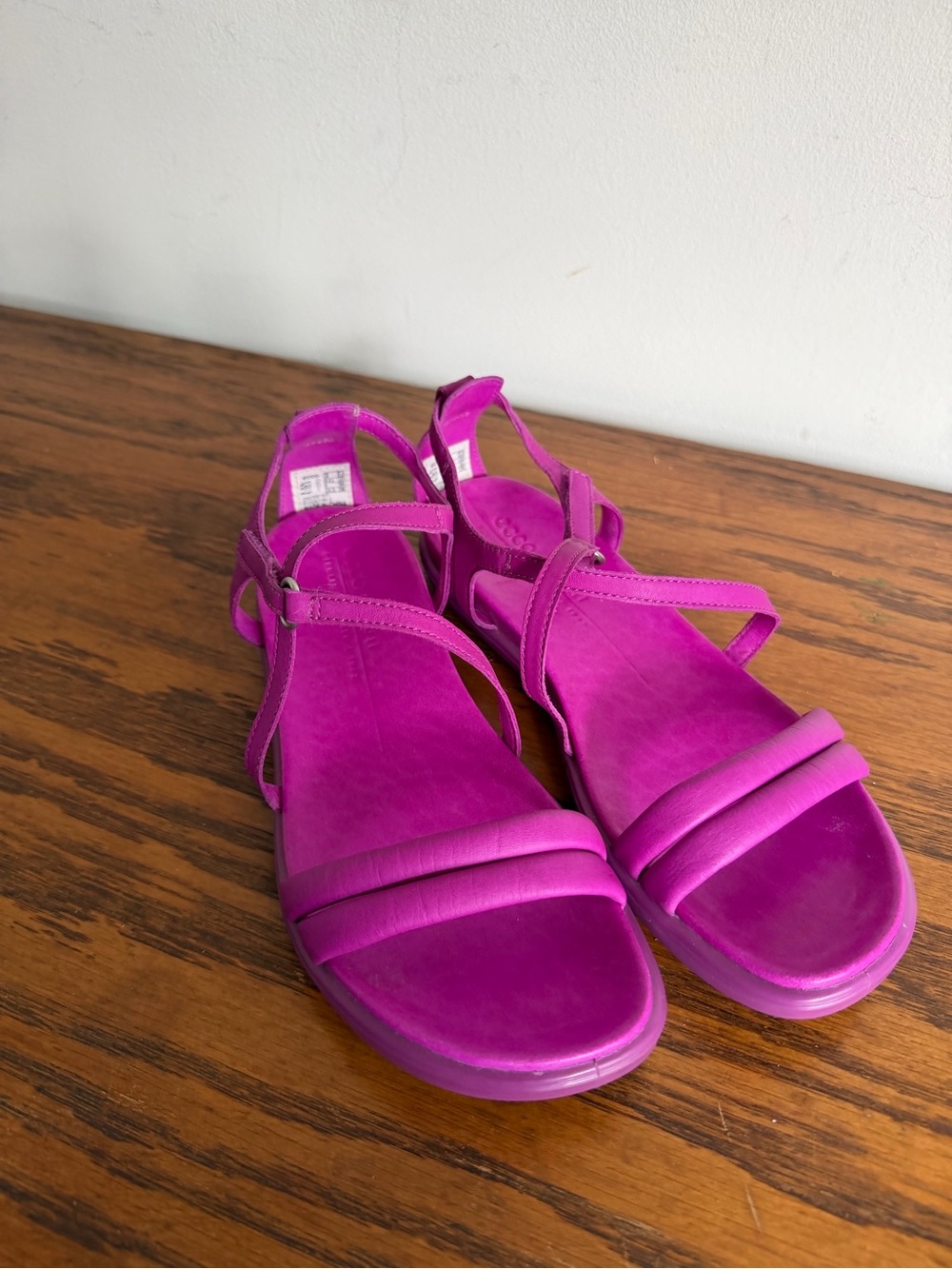 Ecco Women's Bright Pink Strappy Sandals